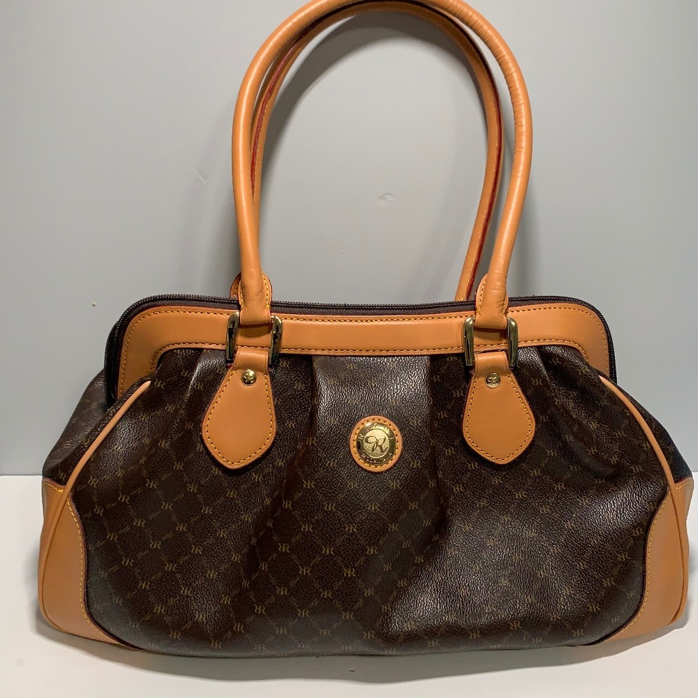 Hand bag
